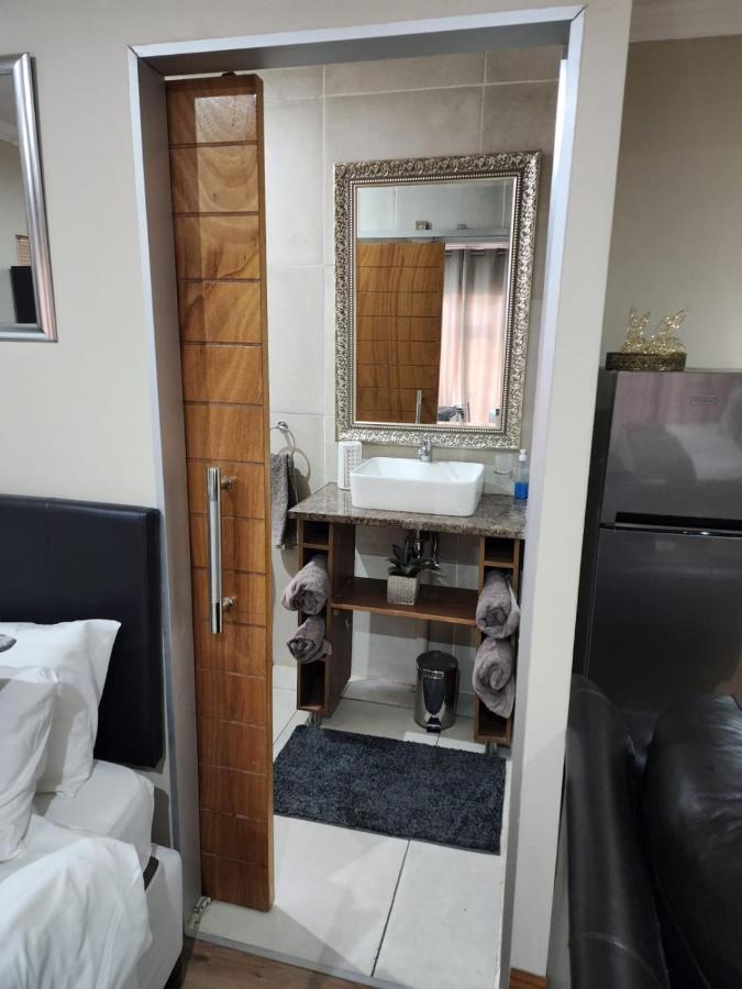 Villa Rose Cottages Bloemfontein Kültér fotó